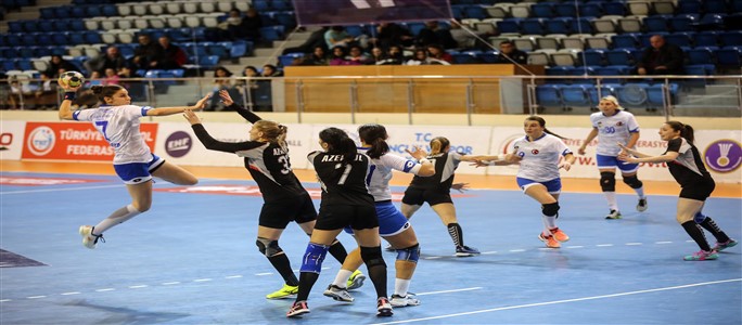 Altın Kanatlı Melekler Azeryol’u Aştı