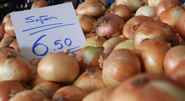 Maliye Ankara Polatlı’da  Soğanın stoklandığı depoları buldu Vatandaşı böyle soyuyorlar!
