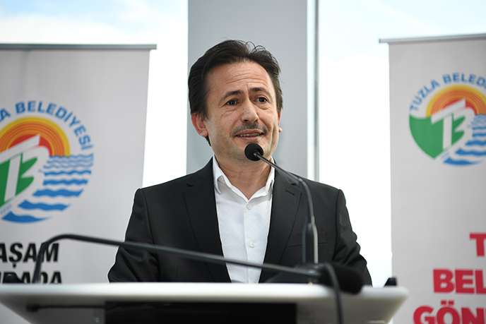 Tuzla’nın Emekli ve Gönüllü Öğretmenlerine Teşekkür Yemeği Düzenlendi