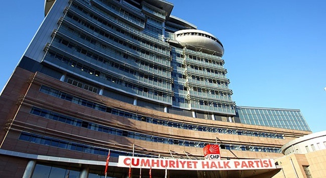 CHP”DEN MECLİS ÜYELERİNE FERMUAR YÖNTEMİ UYGULANMAYACAK