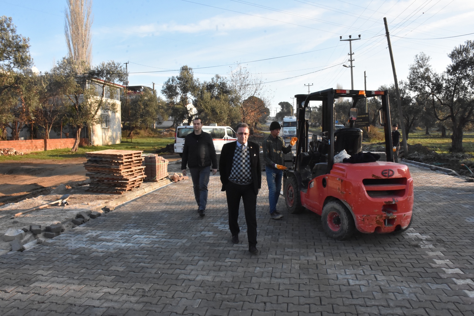 Edremit’te El Değmedik Yer Kalmıyor