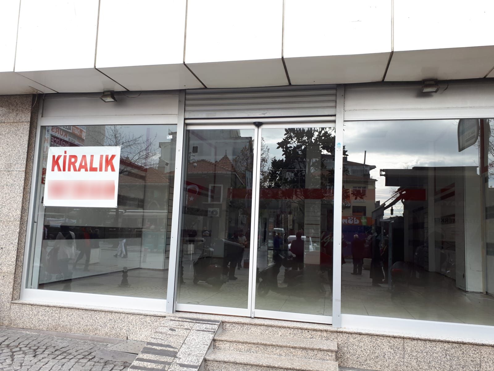 Esnaf Kepenk Kapatıyor Temsilcileri Keyif Çatıyor