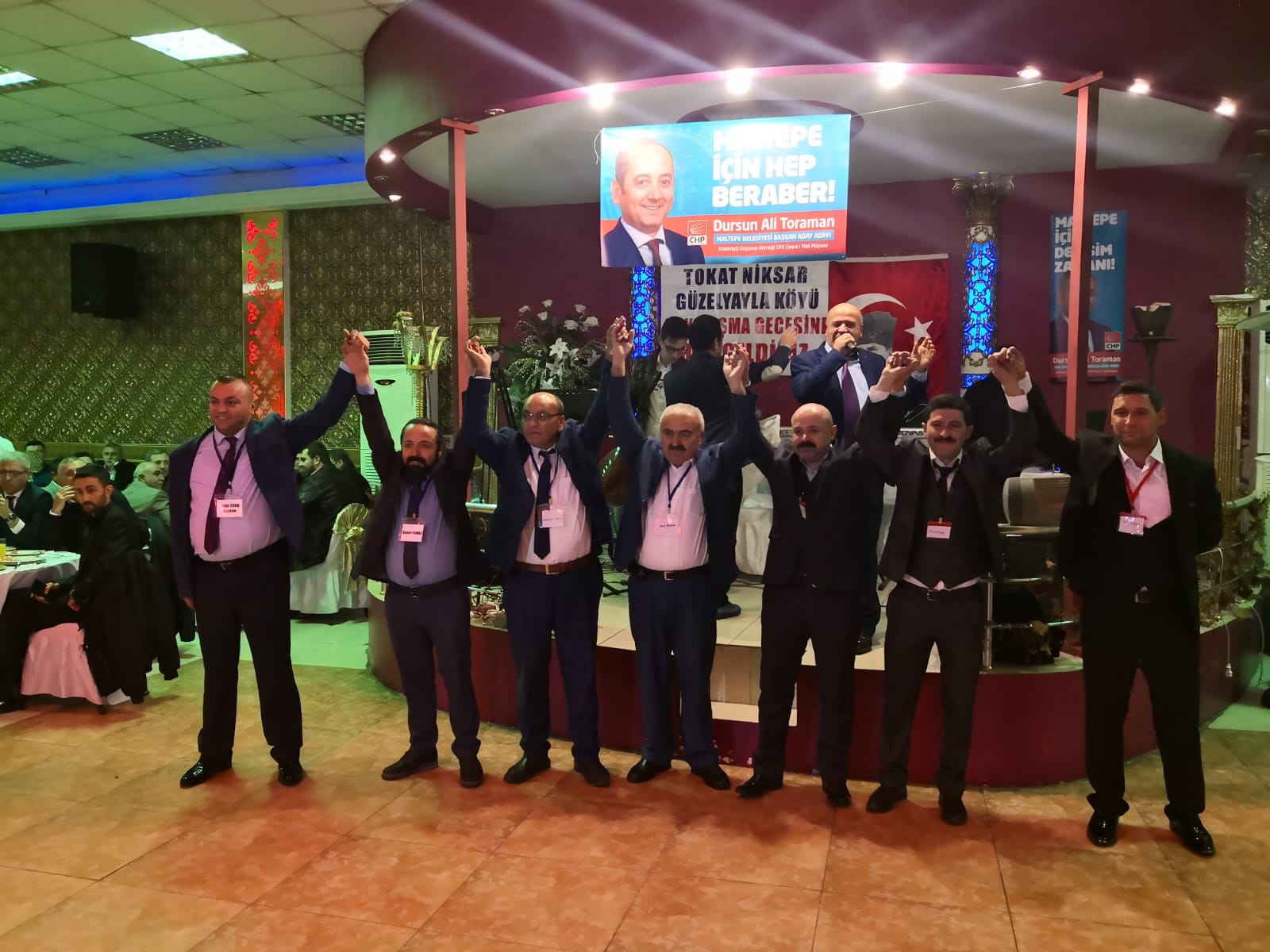 Niksar Güzelyayla Köy Derneği Öğrencilere Katkı Gecesi Düzenledi