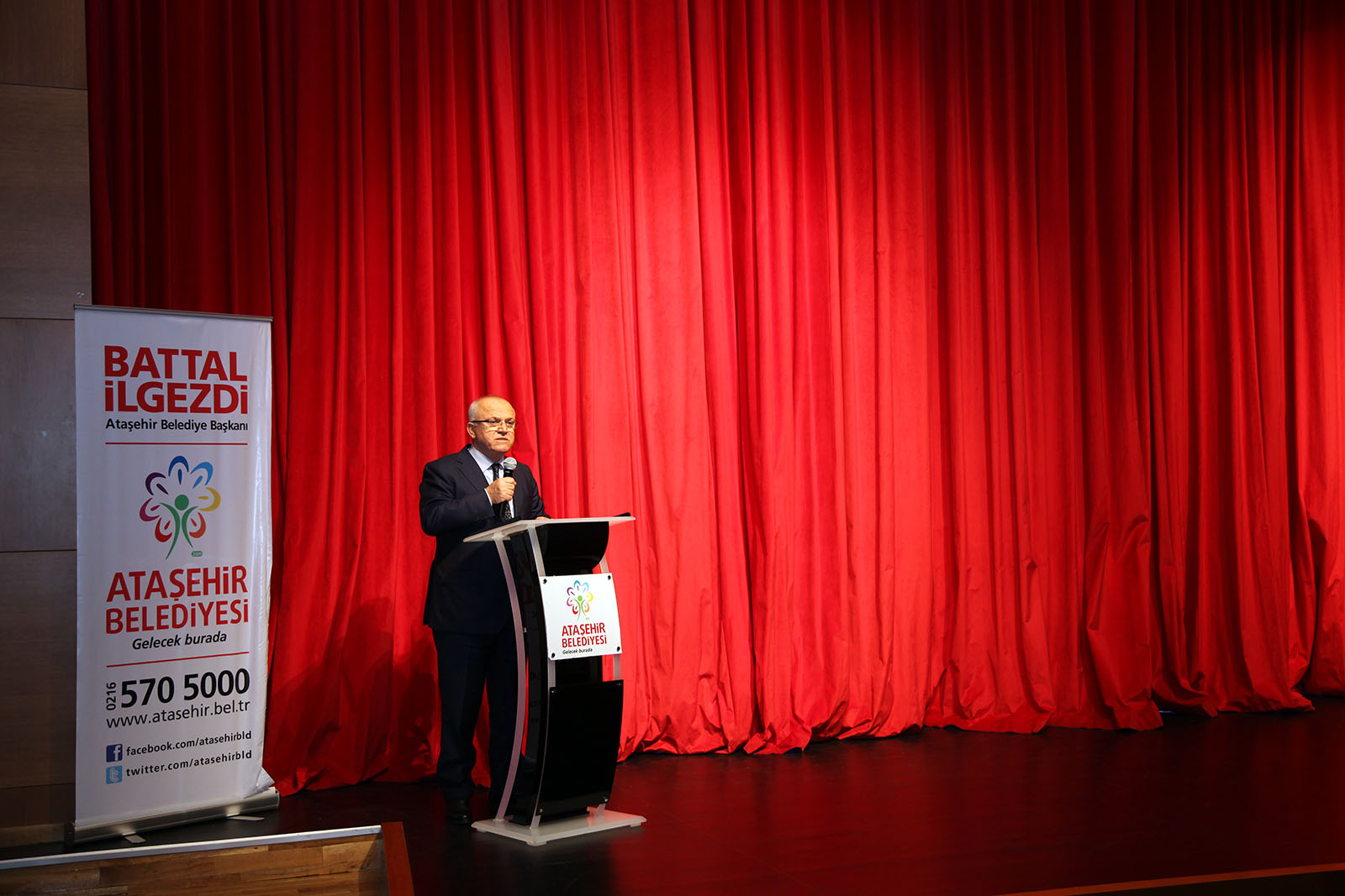 ENGELSİZ ATAŞEHİR TOPLULUĞU’NDAN MUHTEŞEM GÖSTERİ