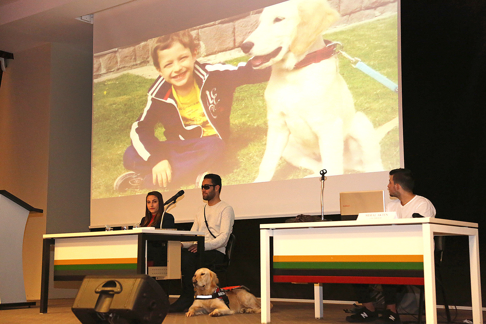 ATAŞEHİR BELEDİYESİNDEN ENGELLİLERE DOĞRU DAVRANMA” KONULU EĞİTİM VERİLDİ