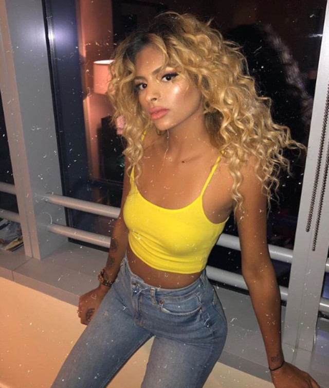 Ünlü Futbolcu Anthony Martial’den Genç Modele Cinsel İçerikli Mesajlar!