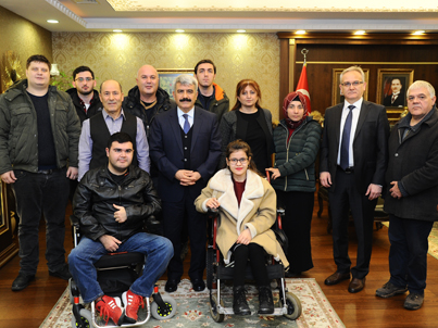 Rektörlük Engelsiz Üniversite için Öğrencilerle Buluştu