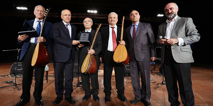 YENİMAHALLE OZANLARI UNUTMADI