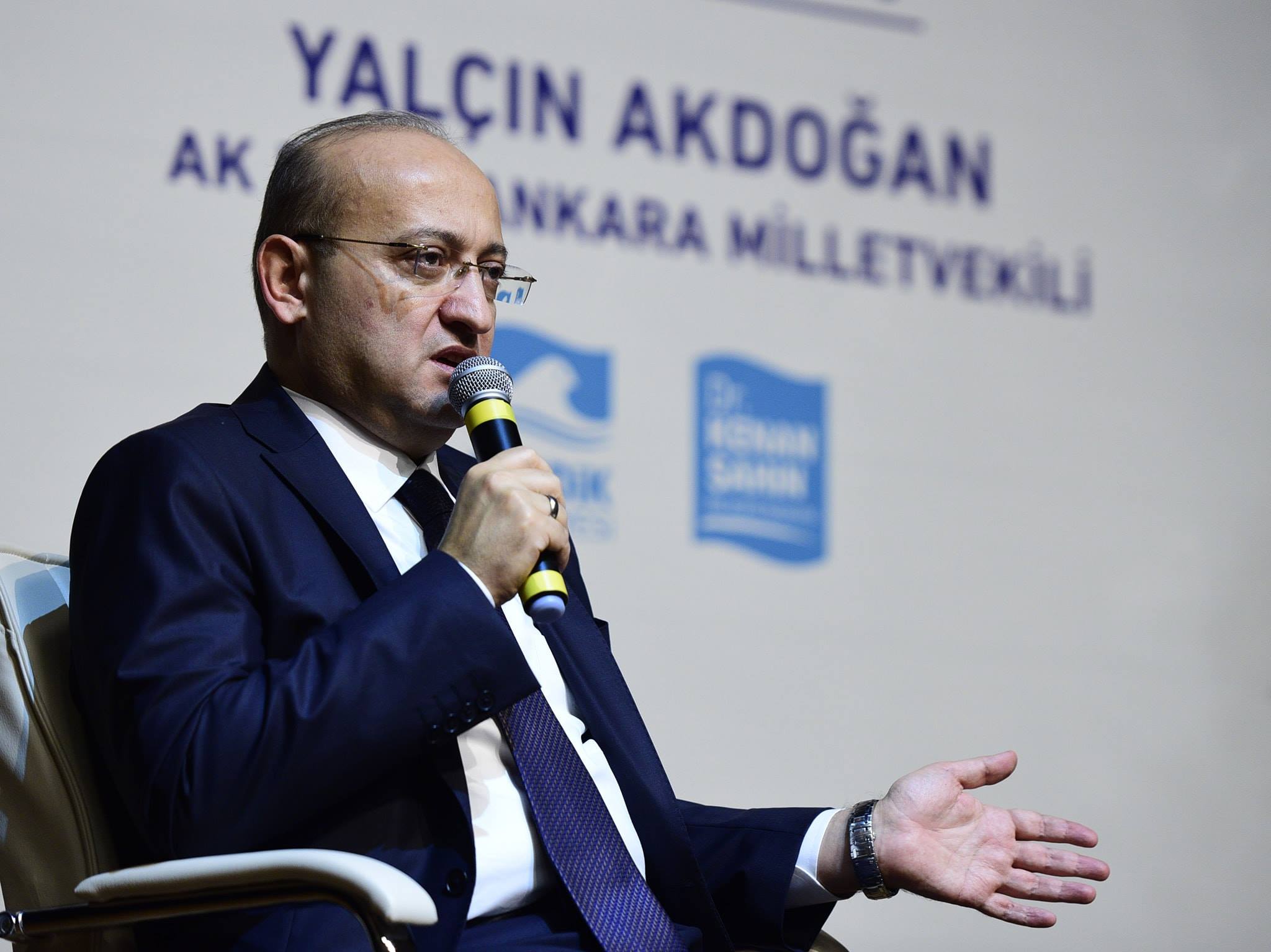 Yalçın Akdoğan: ‘akm Muhteşem Bir Merkeze Dönüşmüş’