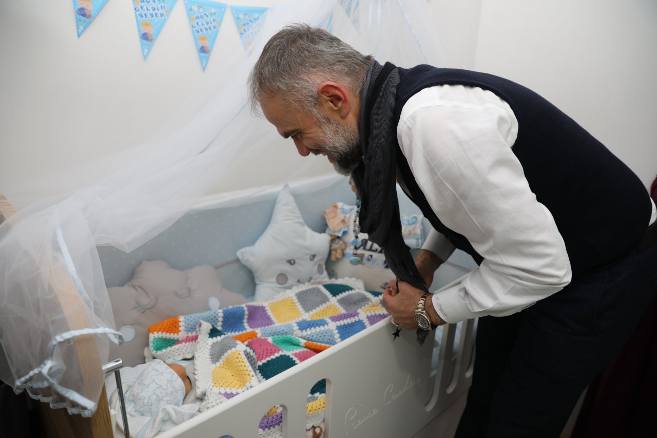 ÇEKMEKÖY’E HOŞ GELDİNİZ BEBEK