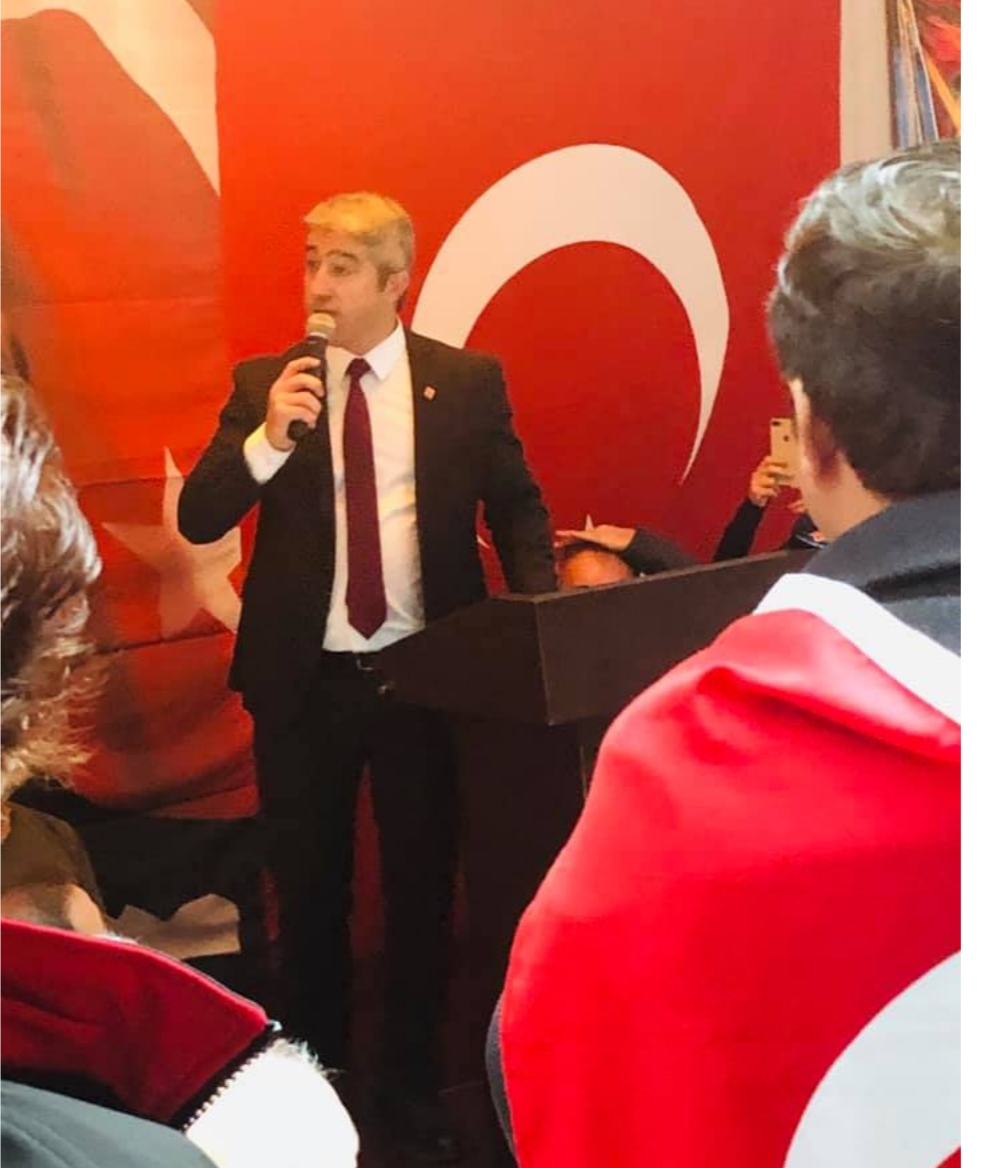 Marmarisliler Belediye Başkan Adayını adeta bağrına basarak karşıladı