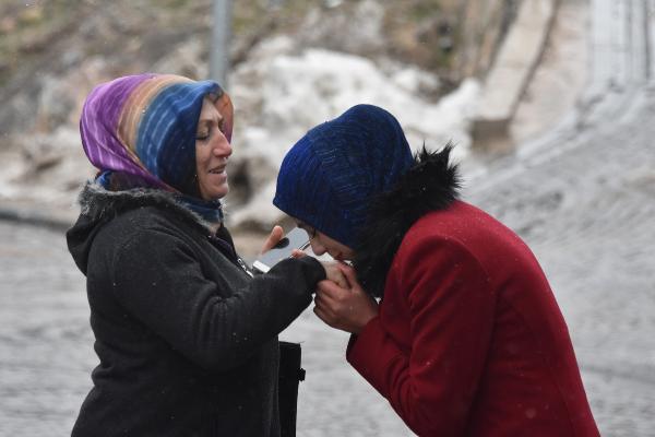 CHP’nin 18 yaşındaki adayı: Atatürkçü, laik ve Müslüman bir genç kızım