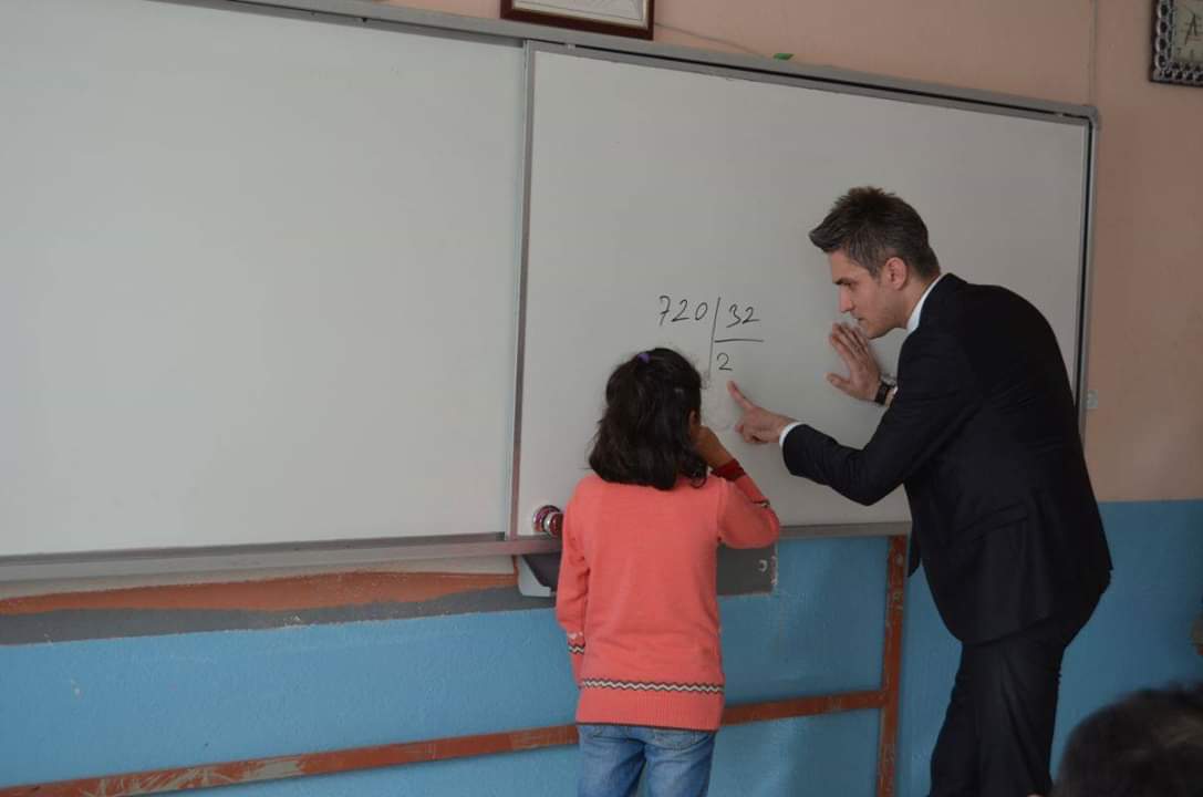 Çekerek Kaymakamı Çakır’ın okul ziyareti Renkli görüntülere sahne oldu