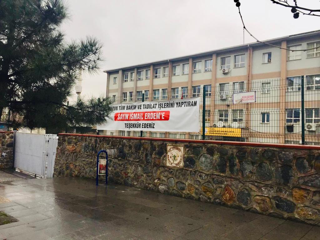 Daha dün geldi hemende okul tadilatı yaptı