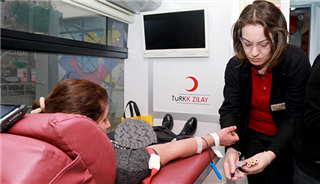 Kök Hücre ve Kan Bağışına Yoğun İlgi