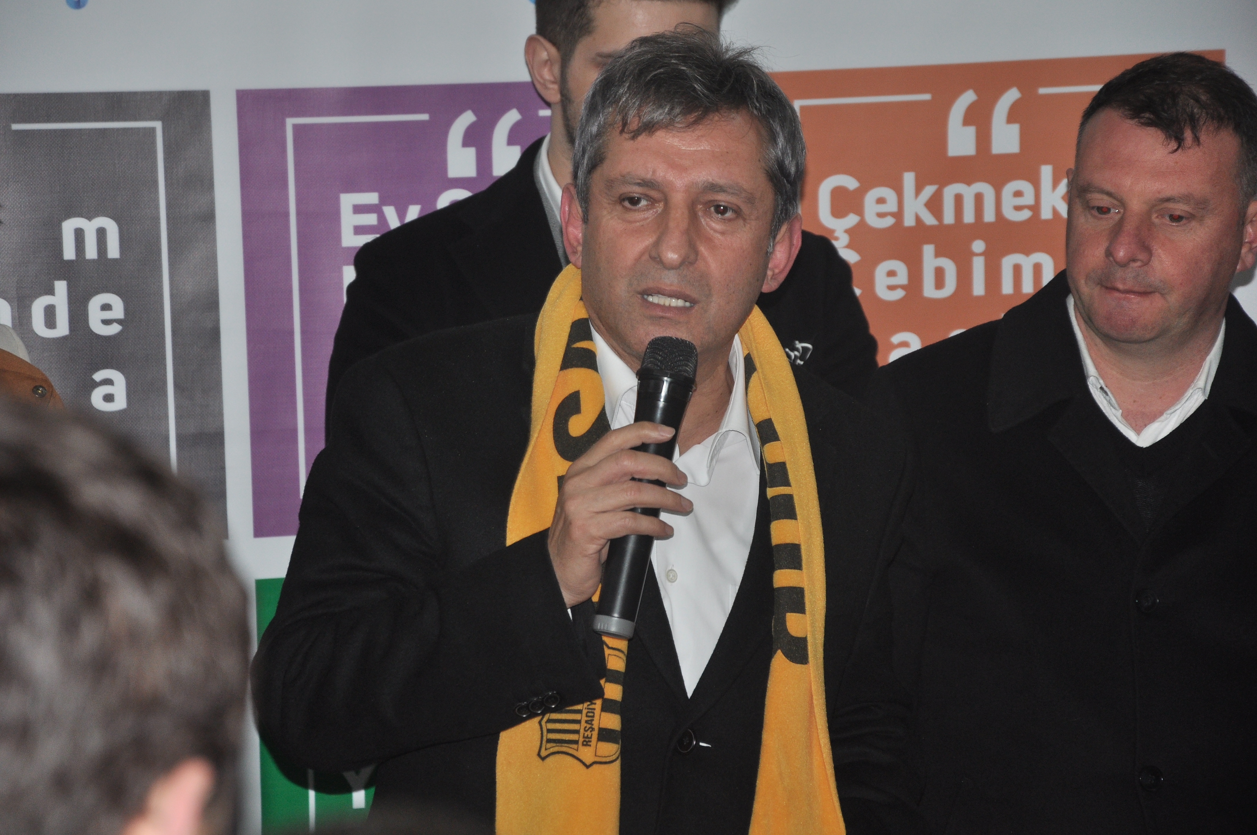 Sipahi, Reşadiye halkıyla buluştu