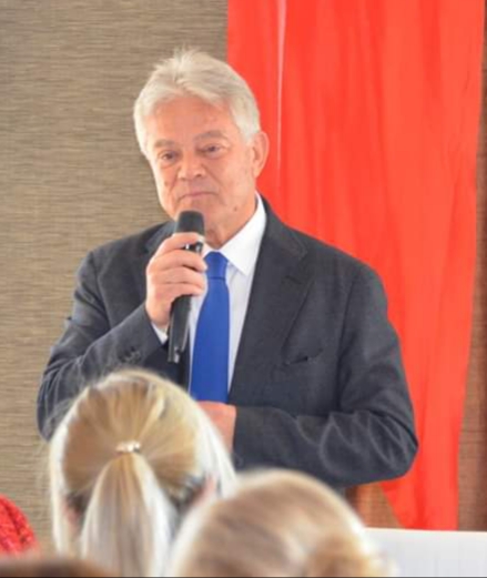 Eski CHP’li başkan Ali Acar ne yapmaya çalışıyor?