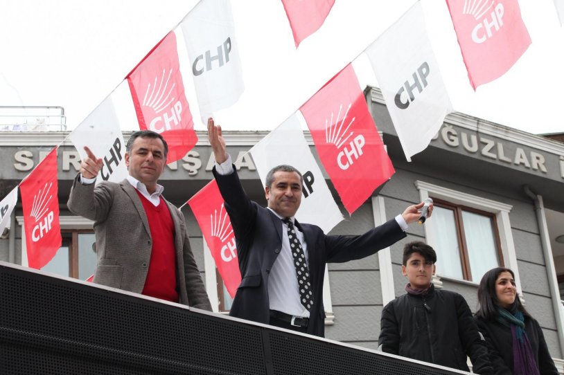 Barış Yarkadaş’tan Özgen Nama’ya destek ziyareti