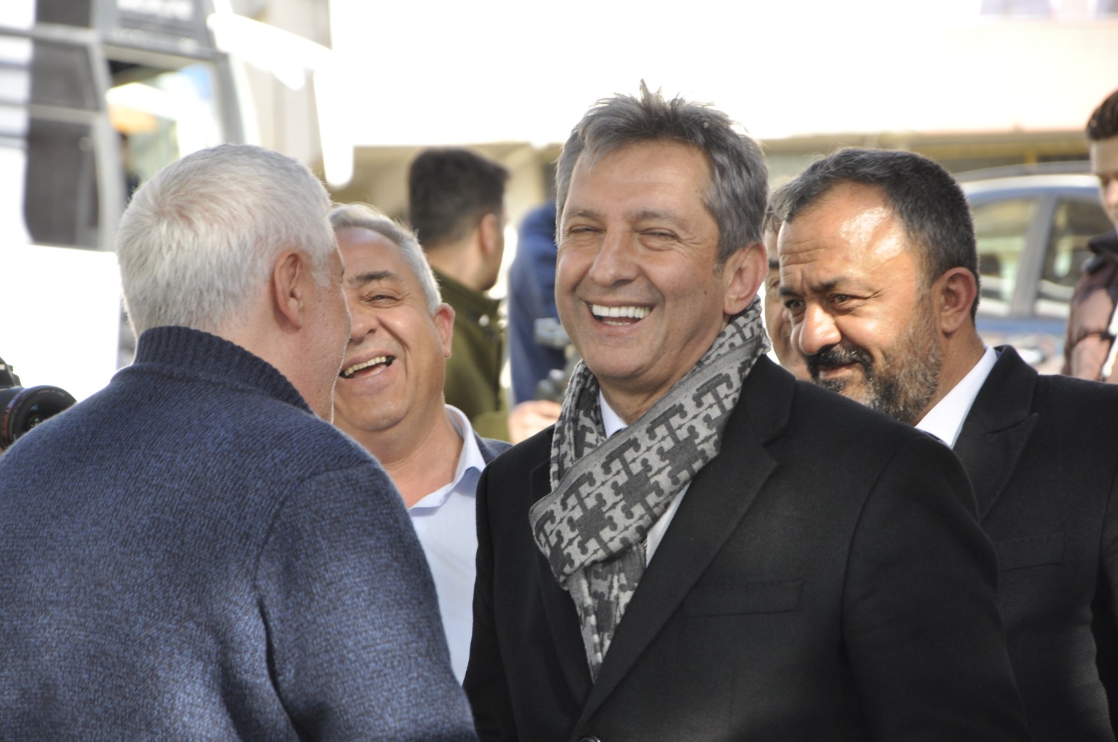 Yüzler gülüyor adım adım Başkanlık yolu!