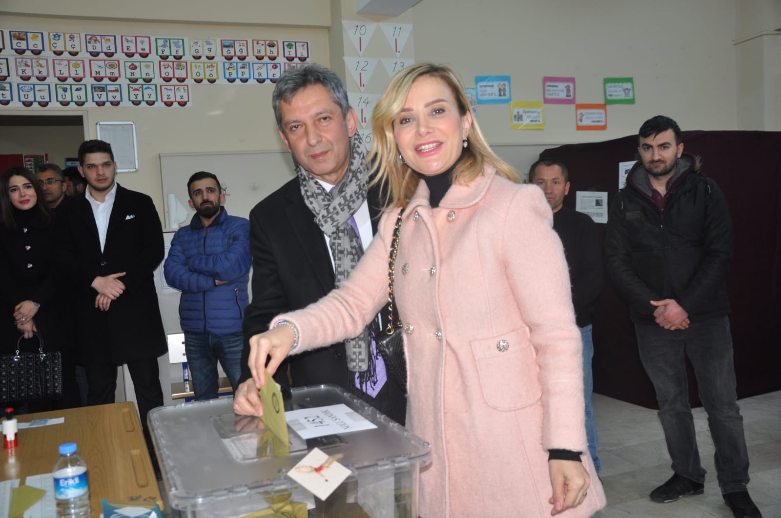 Sipahi ve eşi Soğukpınar’da oyunu kullandı