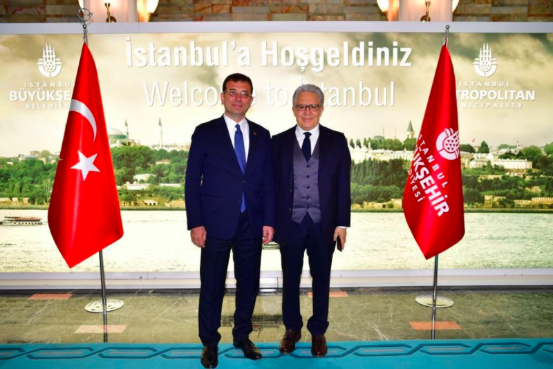 Sanatçı Zülfü Livaneli, Ekrem İmamoğlu’nu ziyaret etti