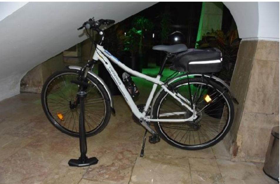 Tunç Soyer’in bisikleti belediyeye getirildi