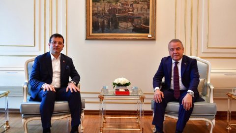 Akdeniz’in Başkanı Muhittin Böcek’ten Ekrem İmamoğlu’na ziyaret