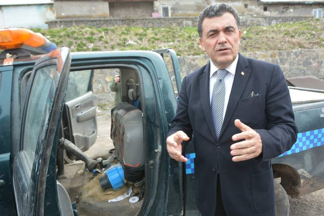 Başkan Faruk Demir Ardahan Belediyesini Cumhurbaşkanına şikayet etti