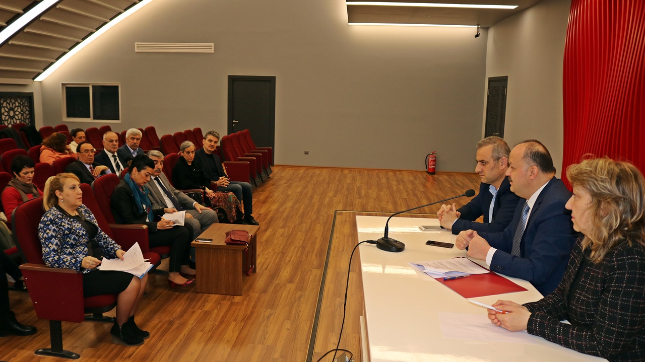 Maltepe’de Koruyucu Aile Toplantısı Yapıldı