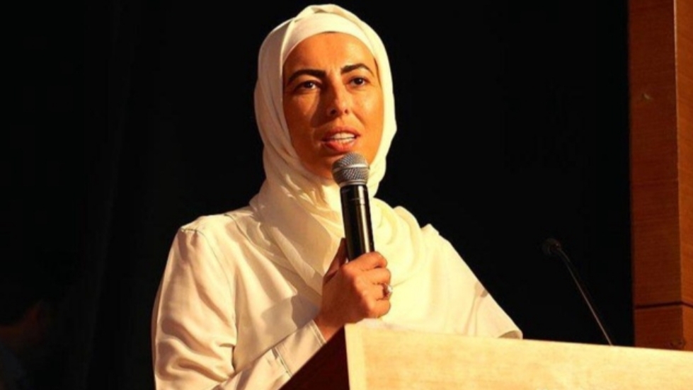 Nihal Olçok: İmamoğlu liderlik yolunda