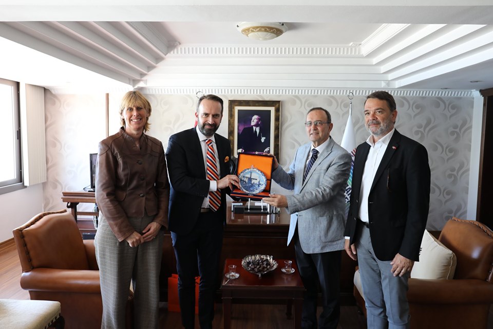 HOLLANDALI DİPLOMATLAR MARMARİS’TE