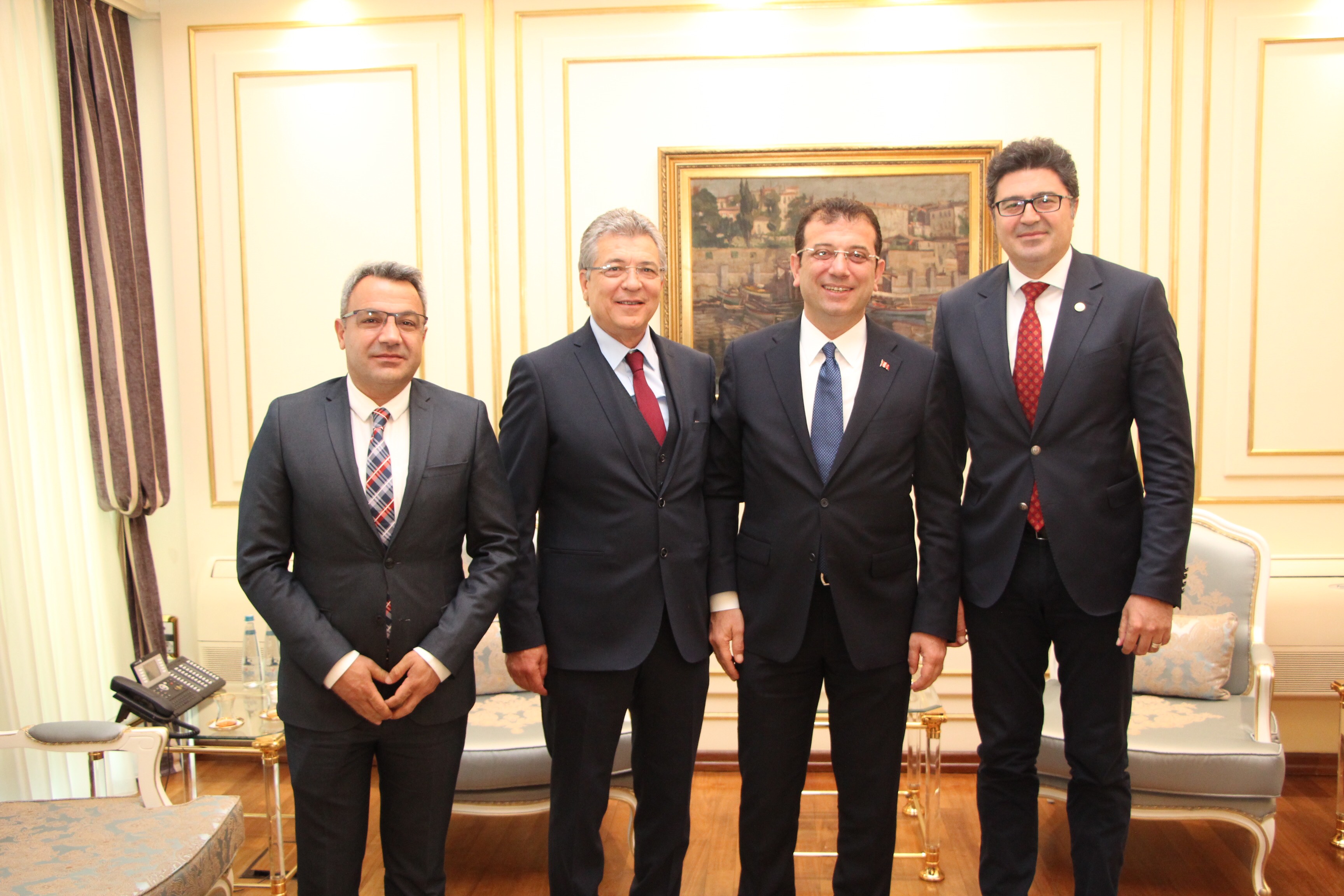 Edremit Belediye Başkanı Arslan’dan İmamoğlu’na Hayırlı Olsun Ziyareti