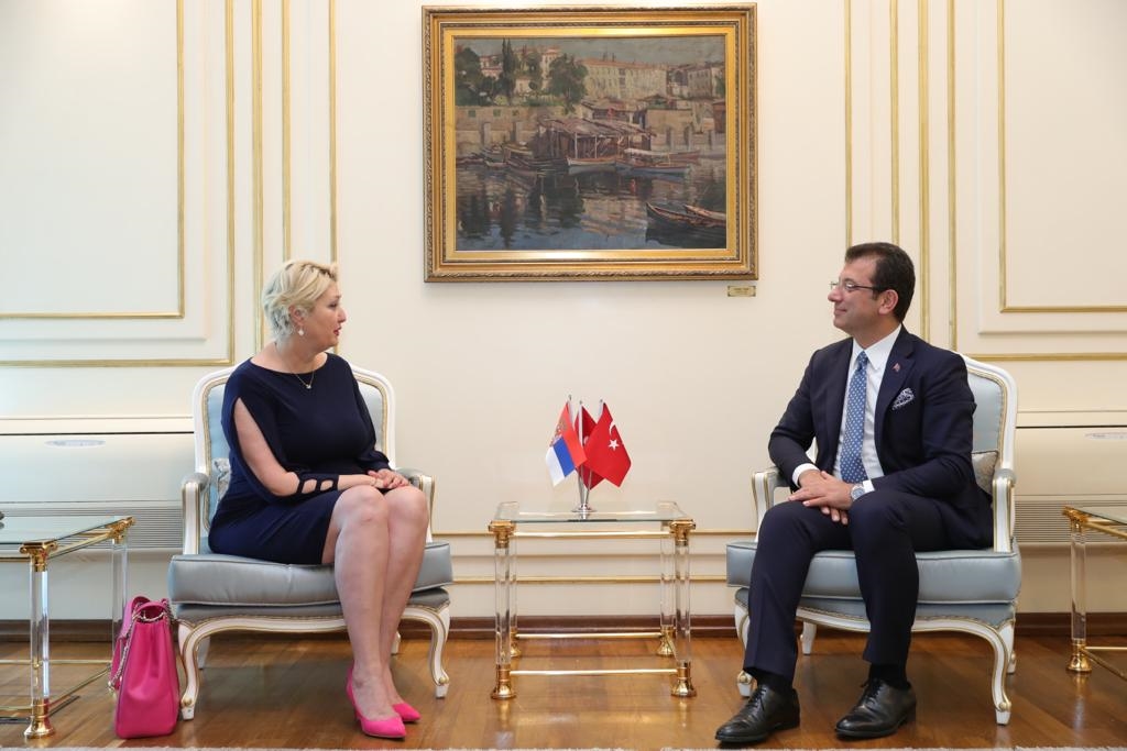 YABANCI DİPLOMATLARDAN İMAMOĞLU’NA TEBRİK ZİYARETİ