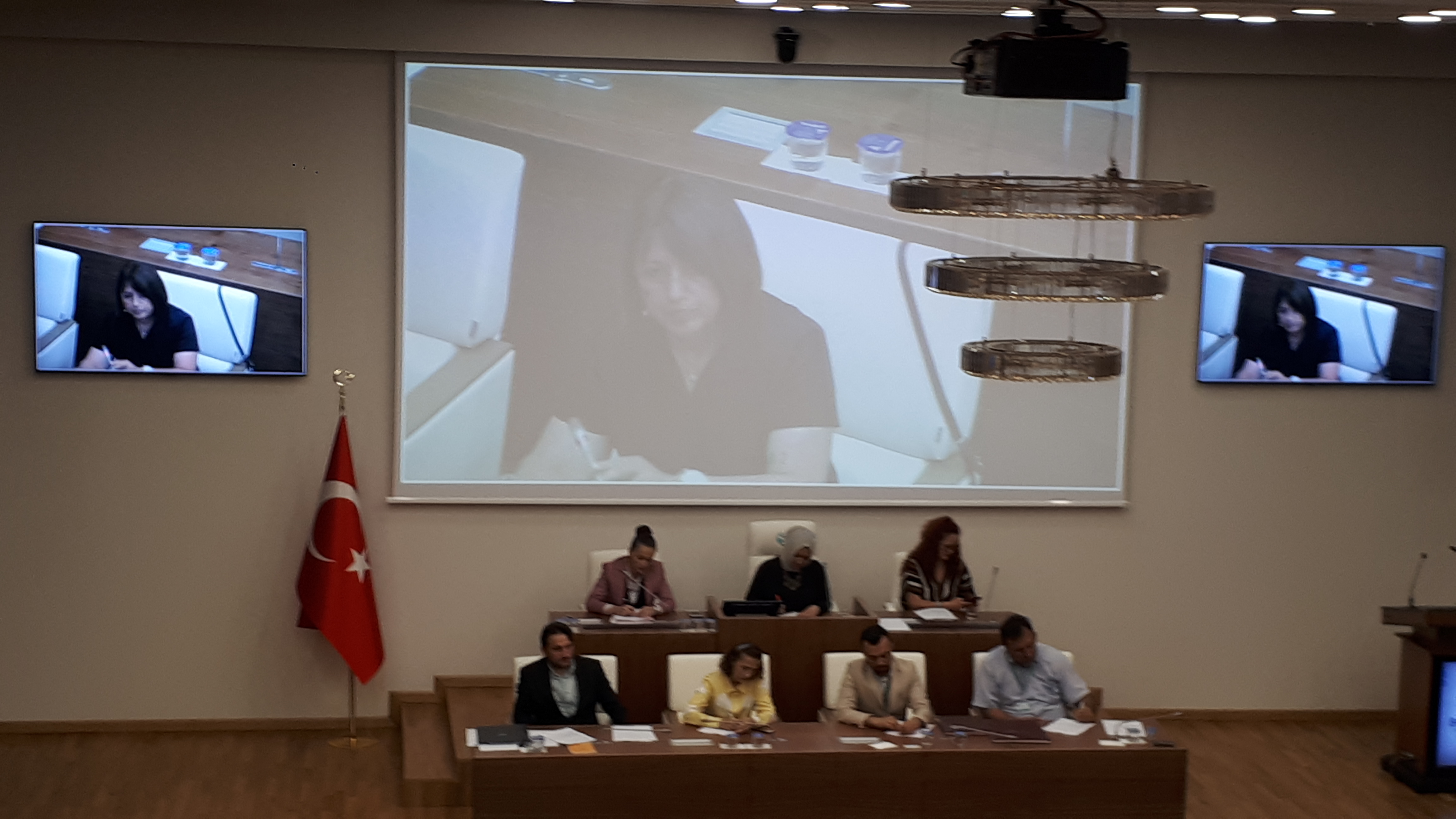 AKP’li ADEM SEFER “15 Temmuz’a tiyatro diyenler vatan hainidir” dedi