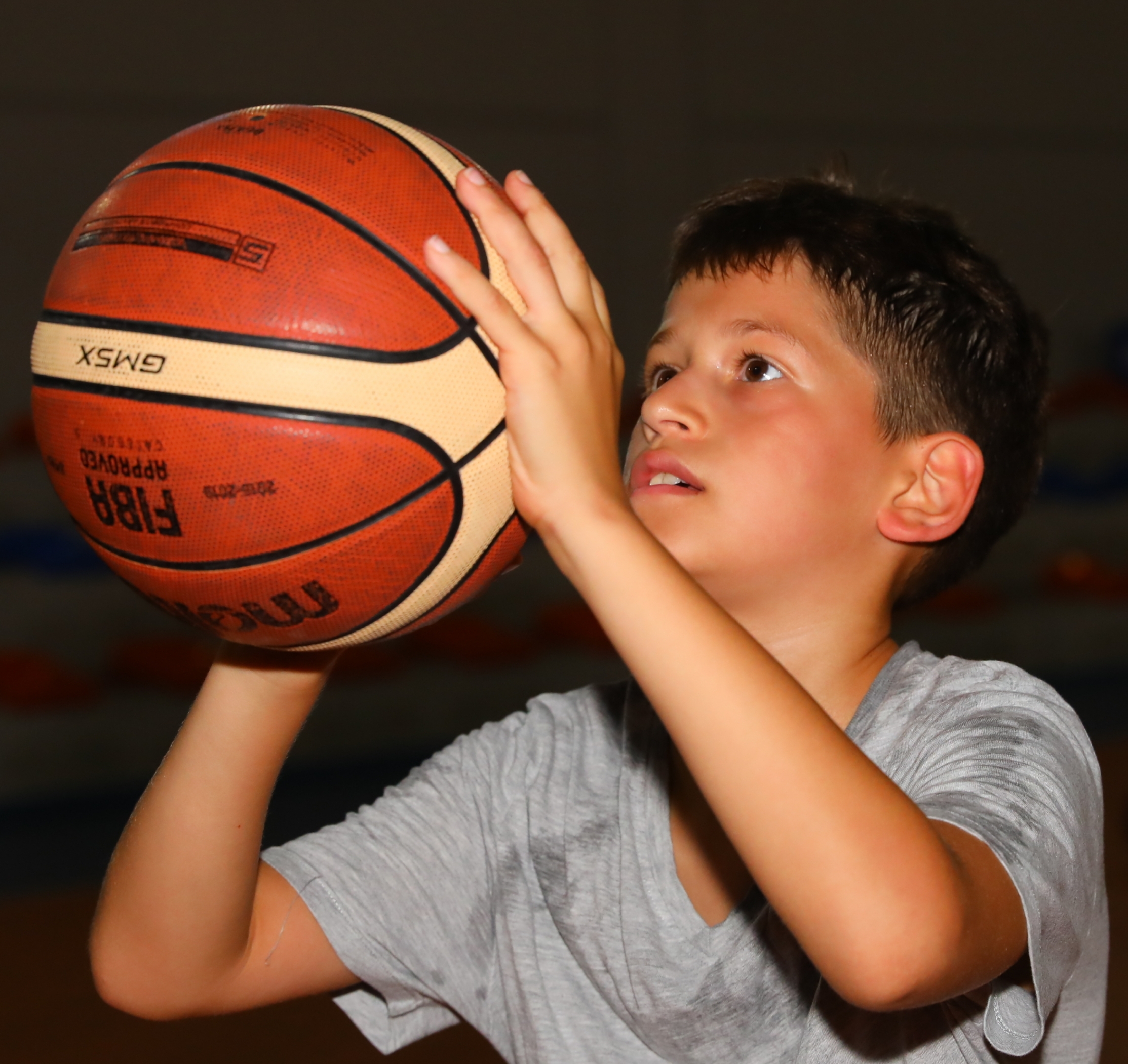 İBB YAZ SPOR OKULLARI’NDA 12 BİN ÇOCUK ÜCRETSİZ EĞİTİM GÖRÜYOR