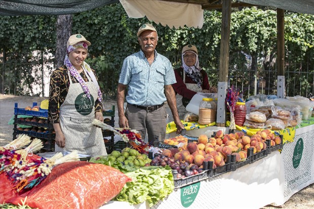 Büyükşehir, Kadifekale’deki Pagos Üretici Pazarı için 6 noktadan servis kaldırıyor