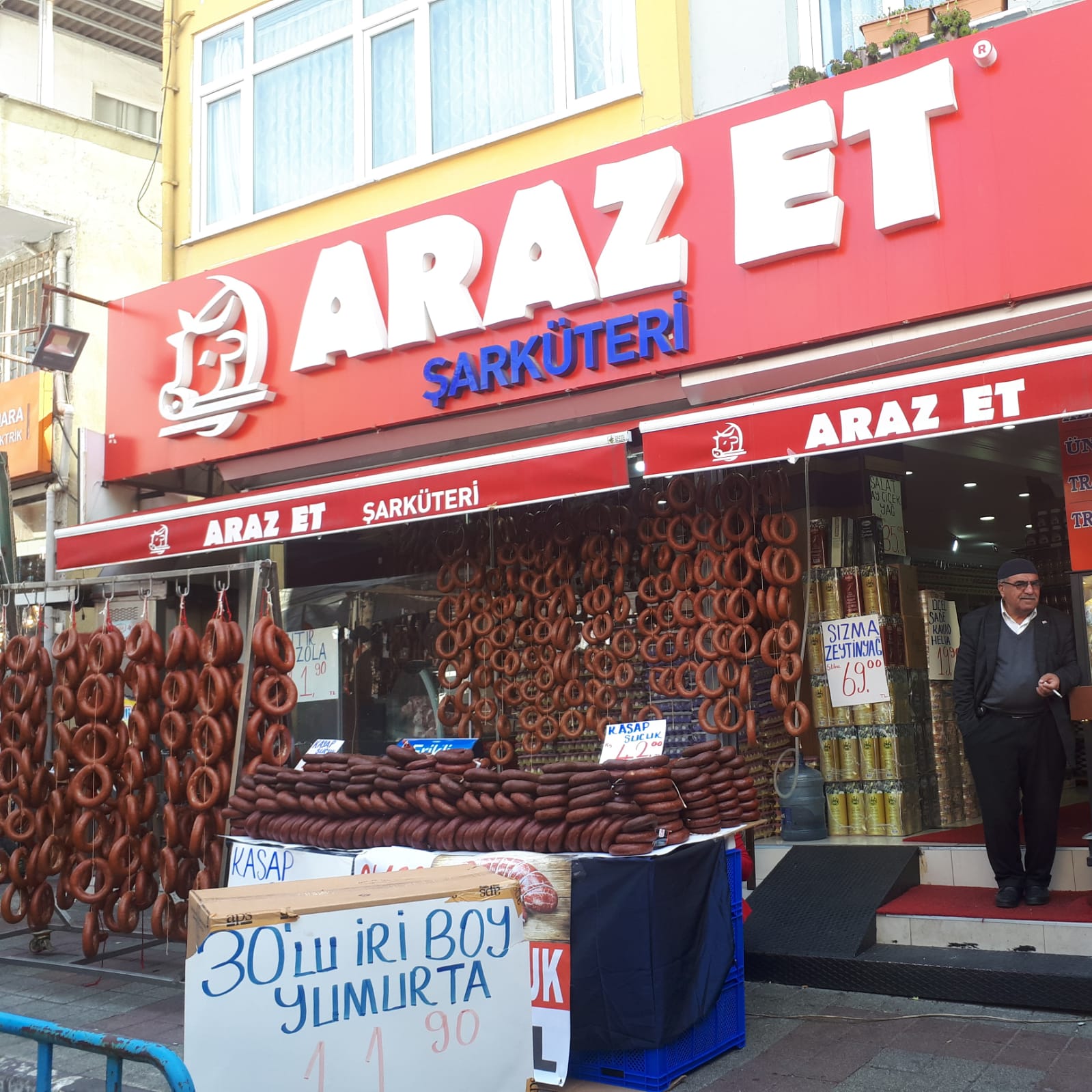 Araz Et Kurbanlık Satış ve Kesimhanesi hazırlıklarını tamamladı, herkesi bekliyor