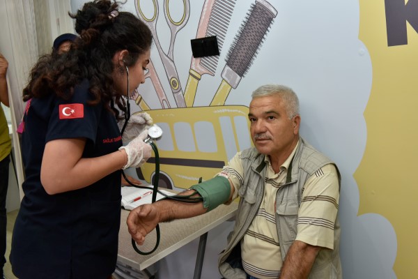 BÜYÜKŞEHİR YAZ ŞENLİKLERİ KALPLERE DOKUNUYOR