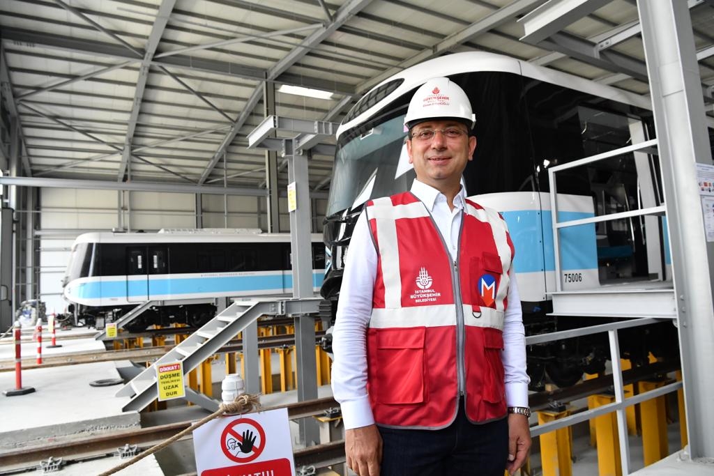 İMAMOĞLU’NDAN “AKRABA” YORUMU: “MARİFETLİYMİŞ! GİTSİN MARİFETİNİ BAŞKA YERDE GÖSTERSİN!”