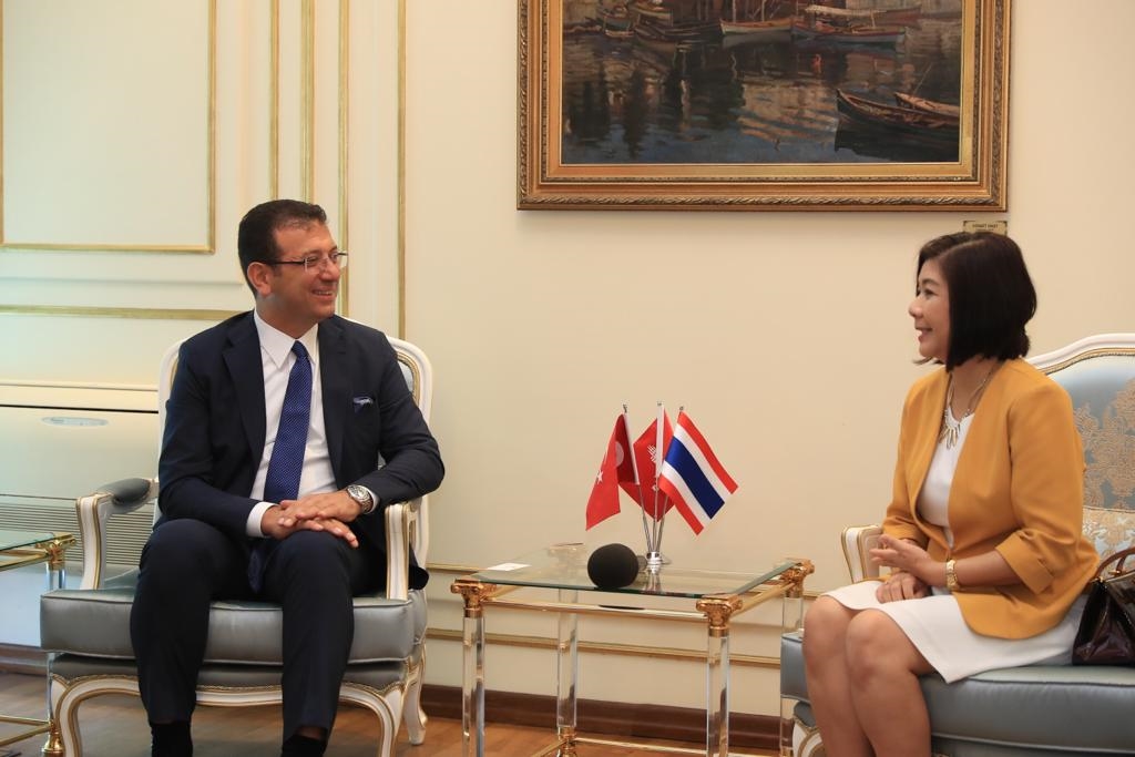 ŞAMPİYONUN KASKI İMAMOĞLU’NDA!