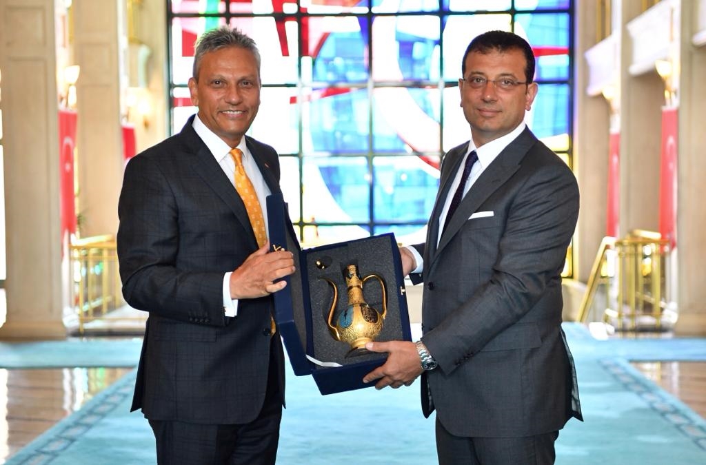 TÜRSAB’DAN İMAMOĞLU’NA TEBRİK ZİYARETİ