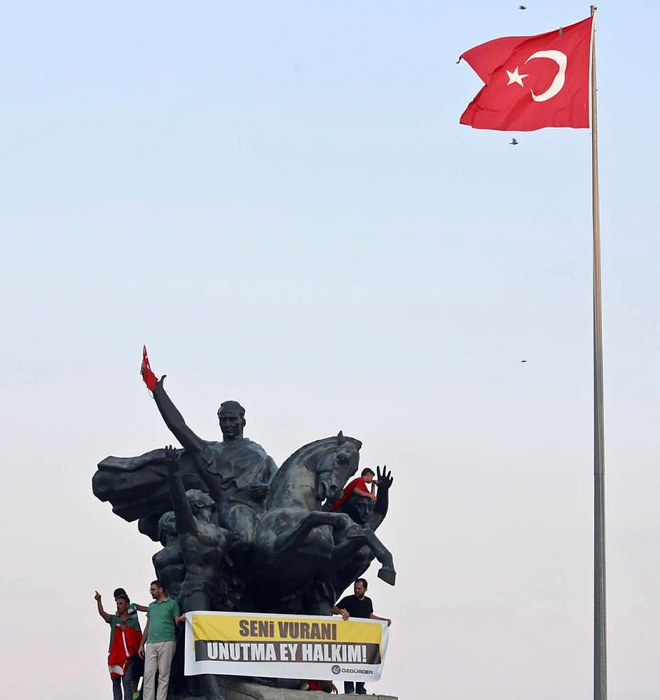 T.C. MALTEPE KAYMAKAMLIĞI 15 TEMMUZ GÜNÜ  DEMOKRASI VE MİLLİ BİRLİK PROGRAMI