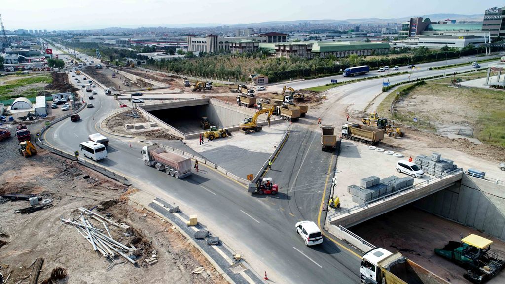 Ankara’da Mansur Yavaş farkı tüm yollar yenileniyor