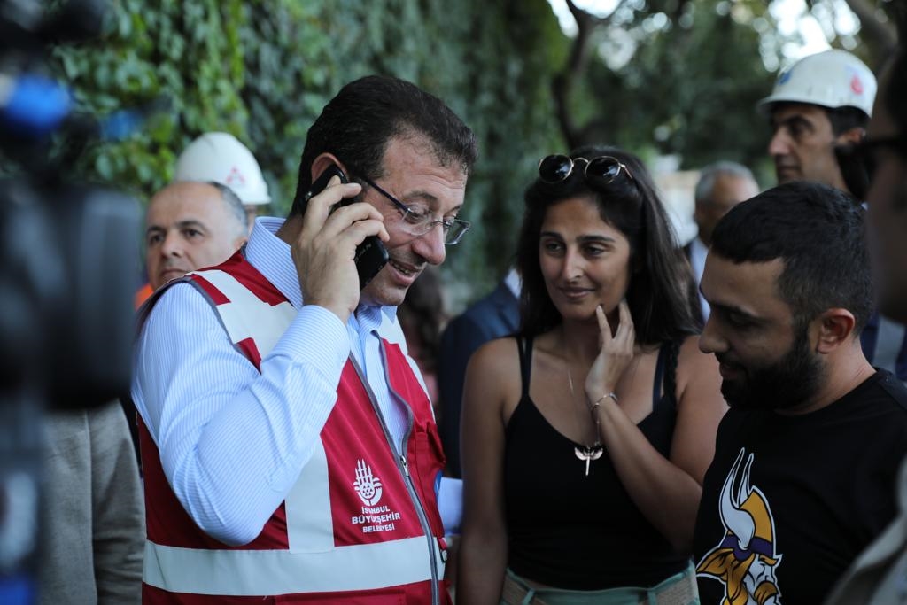 BAŞKAN İMAMOĞLU KABATAŞ – MAHMUTBEY METRO HATTI İNŞAATINI İNCELEDİ, FÜNİKÜLERLE YOLCULUK YAPTI