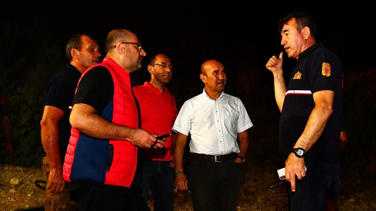 İzmir Büyükşehir Belediye Başkanı Tunç Soyer Yanan alanların 1 metrekaresini bile imara açmayacağız