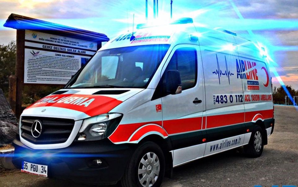 Eşler çıldırdı Şimdide Kadın kocasını bıçakladı