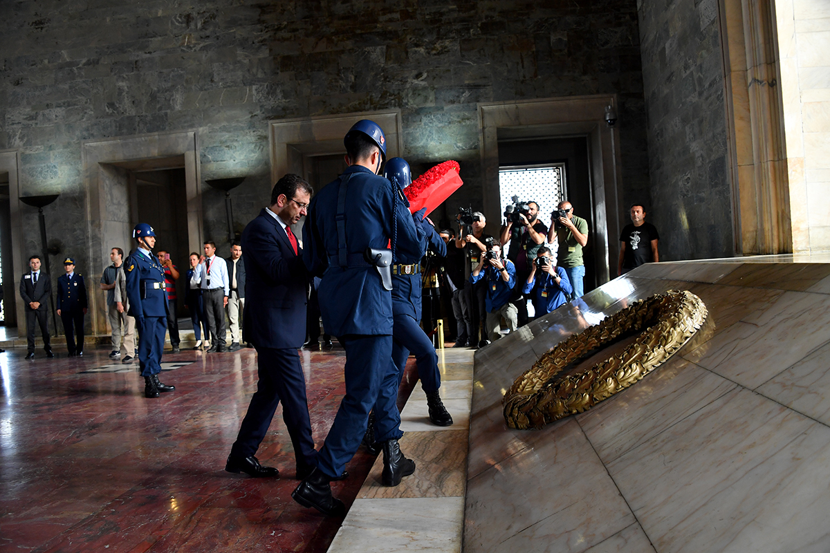 Metropoll Araştırma Kurucusu Özer Sencar’dan Öngörü: “Ekrem İmamoğlu 2028’de Tartışmasız Seçimi Kazanacak”