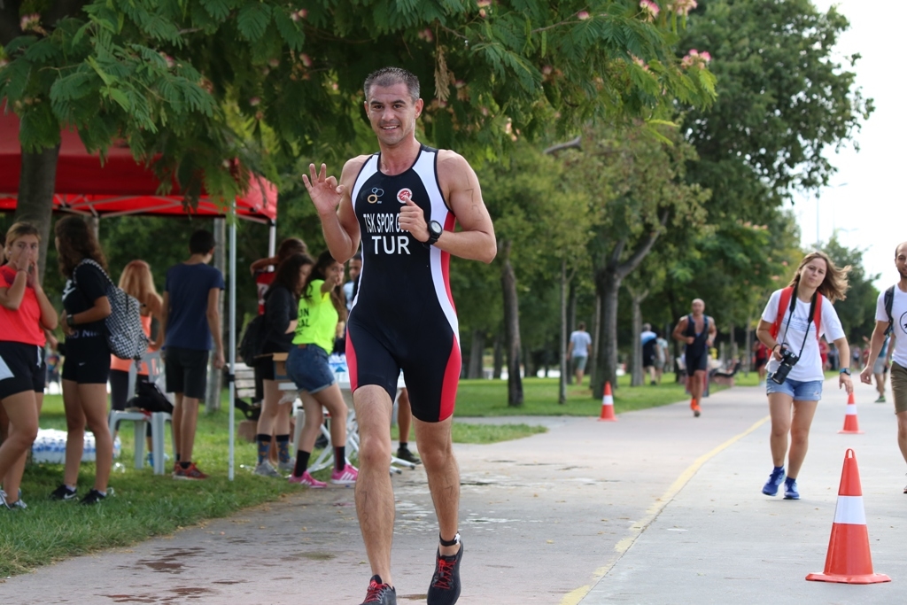 İSTANBUL, İBB’NİN DESTEĞİYLE BALKAN TRİATLON ŞAMPİYONASI’NA EV SAHİPLİĞİ YAPTI