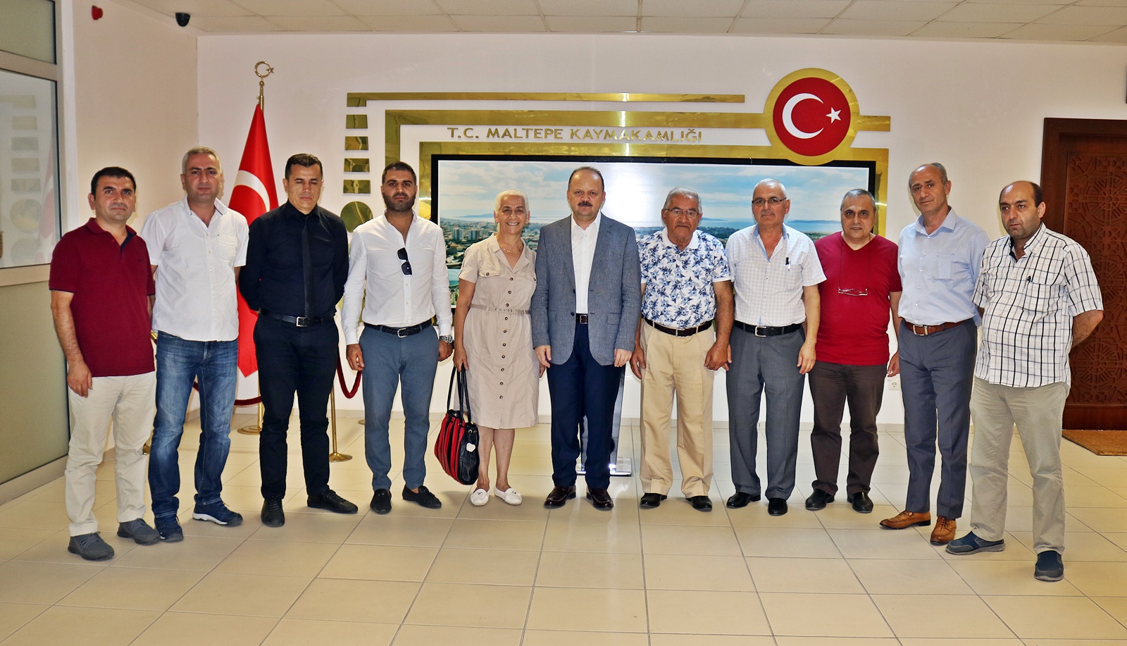 BAŞKAN İMAMOĞLU: “İSTANBUL’DA YAŞAYAN HER VATANDAŞIMIZA KARŞI EŞİT MESAFEDE OLACAĞIZ”