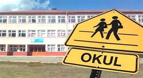 ‘Okullarda zorunlu kayıt parası gibi bir durum söz konusu olamaz’